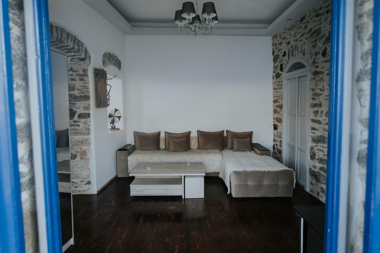 Amorgis Seaside Villa Aegiali Exterior photo